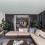 Stunning 2/2 Designer Condo W Coastal Appeal Right On The Gulf!