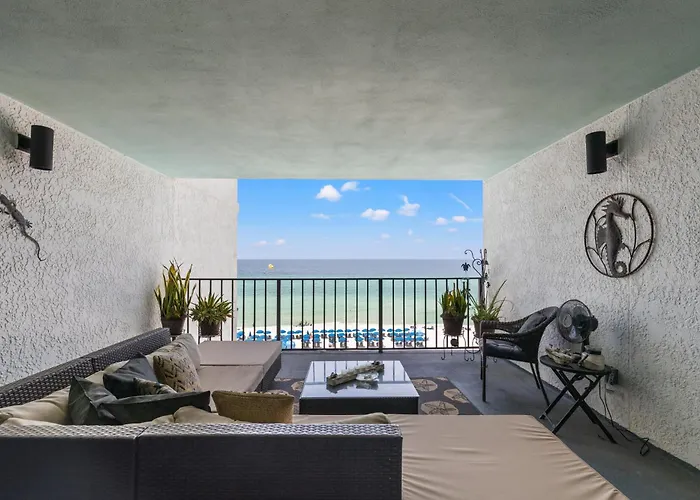 Stunning 2/2 Designer Condo W Coastal Appeal Right On The Gulf!
