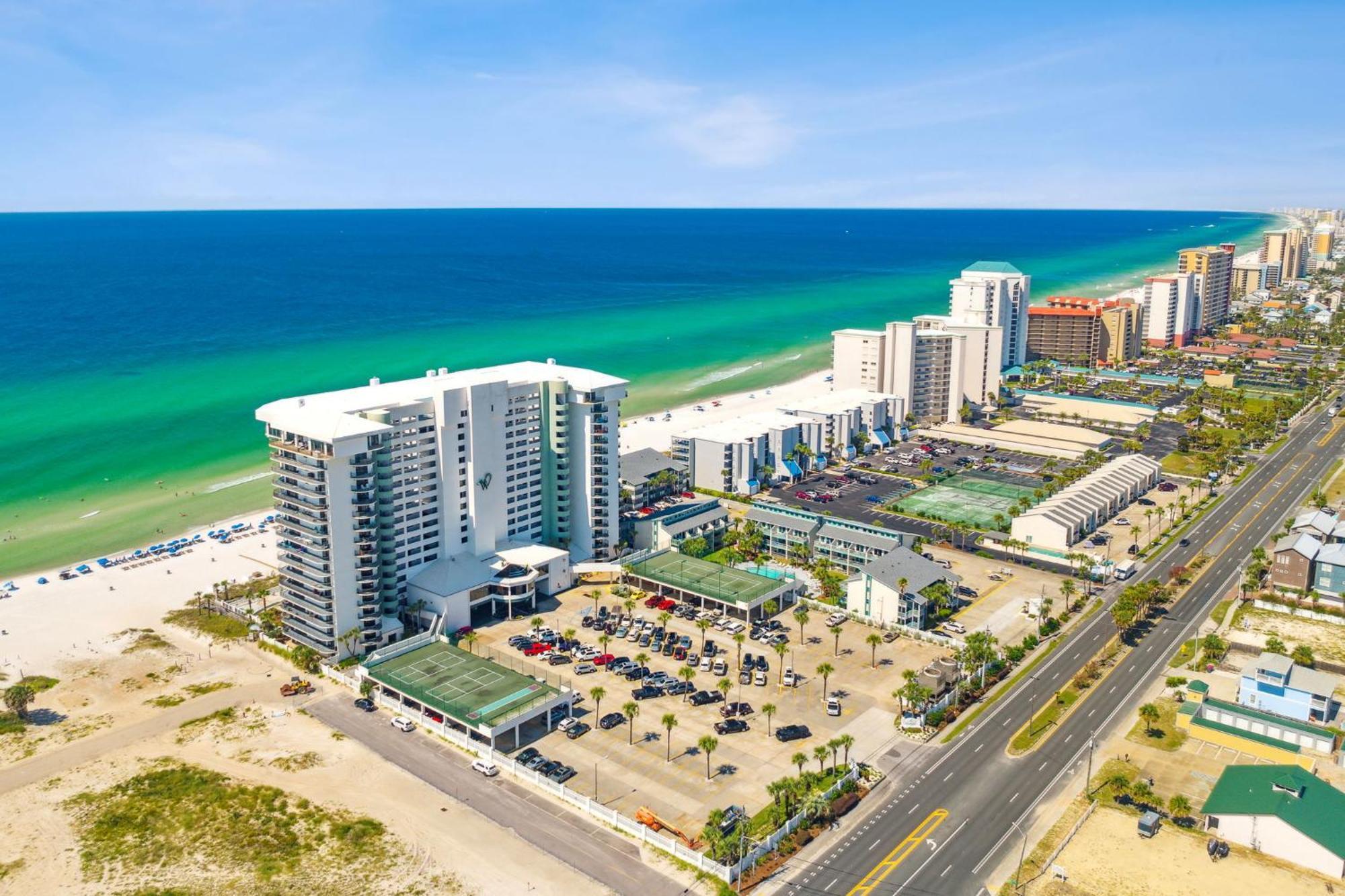 Stunning 2/2 Designer W Coastal Appeal Right On The Gulf! Panama City Beach
